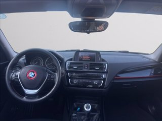 BMW 116d Sport 5p auto