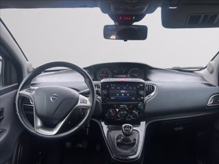 LANCIA Ypsilon 1.0 firefly hybrid UnYca s&s 70cv