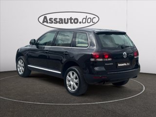 VOLKSWAGEN Touareg 2.5 tdi R5 dpf